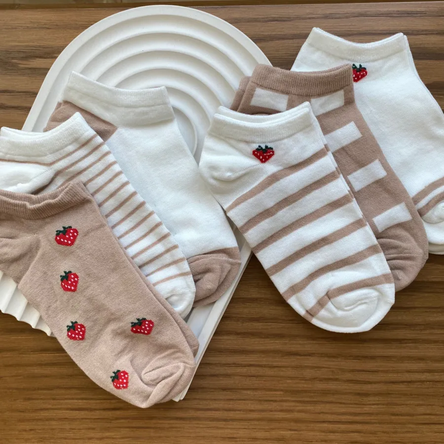 جوراب مچی کرم