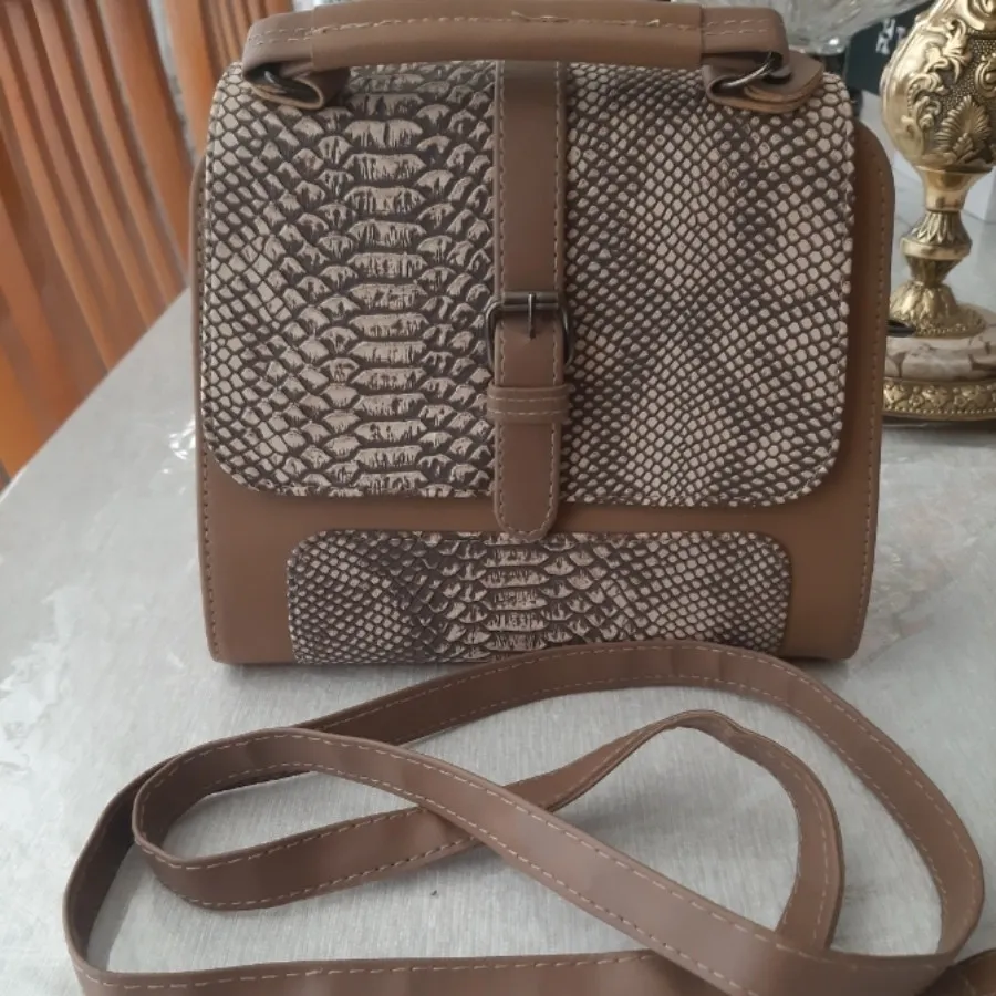 کیف پوست ماری