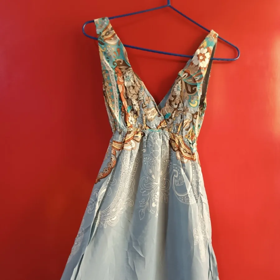 پیراهن تابستانی