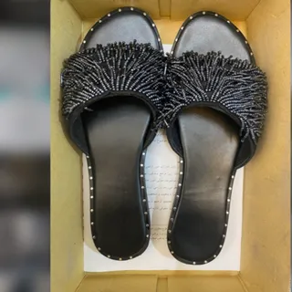 دمپایی رو فرشی