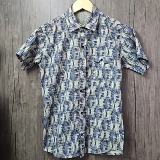 پیراهن مردانه