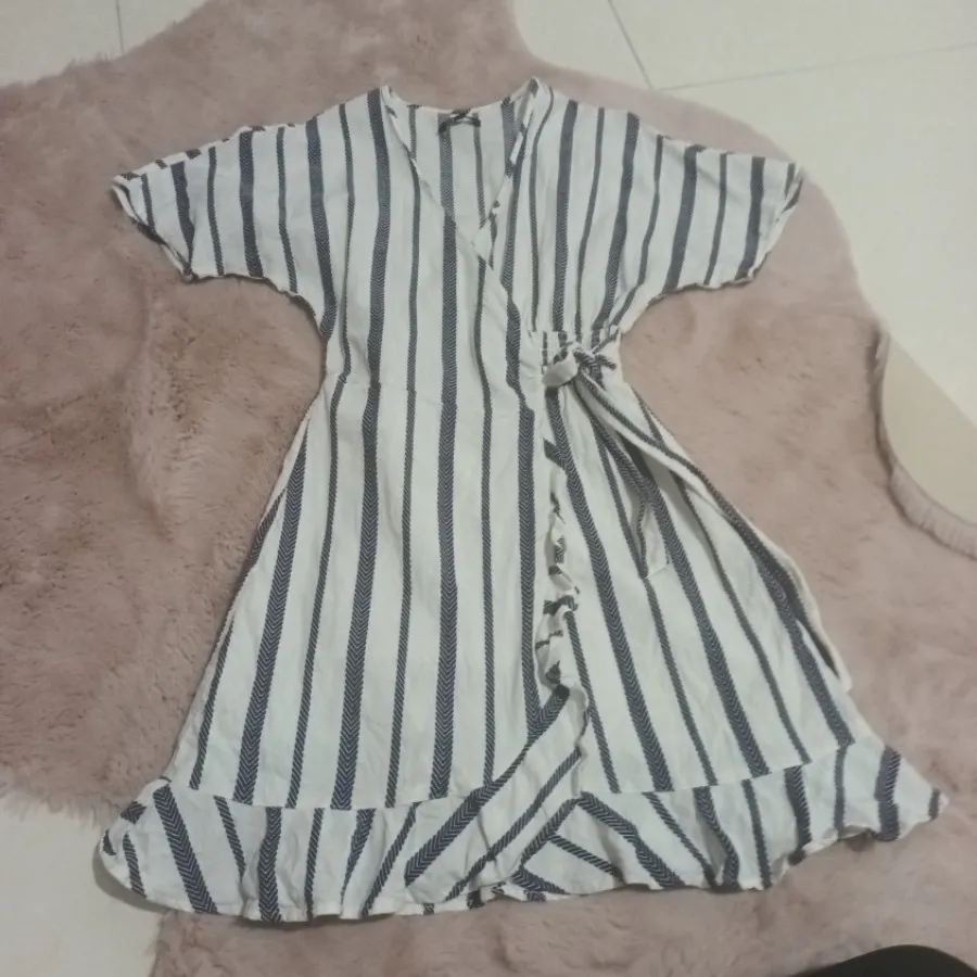 پیراهن خارجی چپ راست