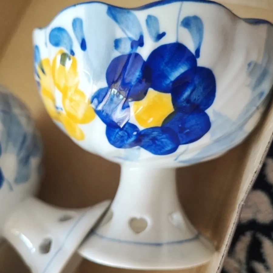 بستنی خوری  گل پنبه