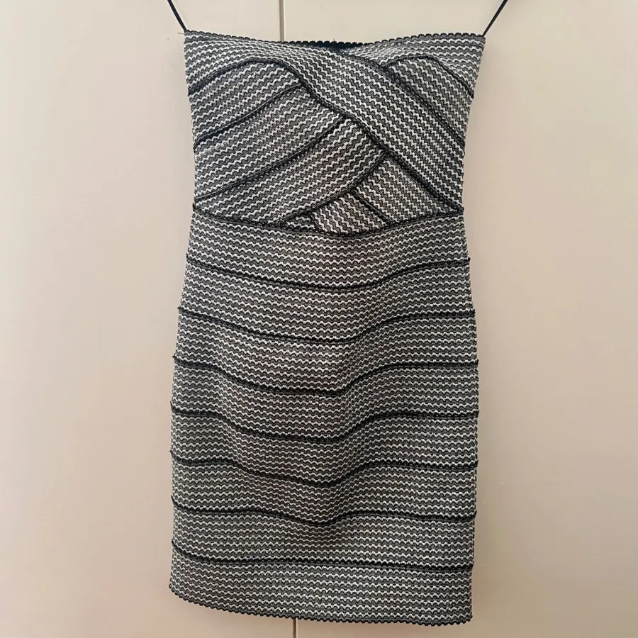 پیراهن مهمانی اچ تند ام