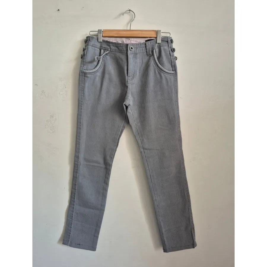 جین راسته خاکستری