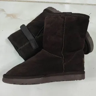 بوت آگ زنانه