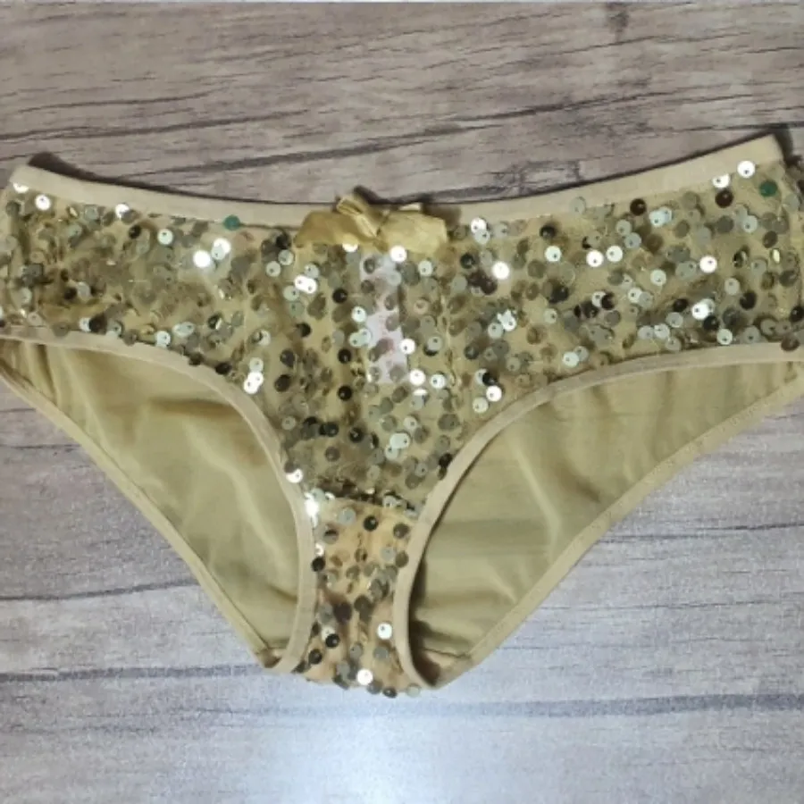 شورت تک  نیمه فانتزی