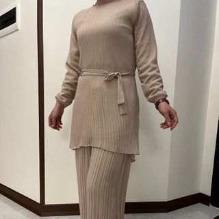 شومیز شلوار پلیسه ای