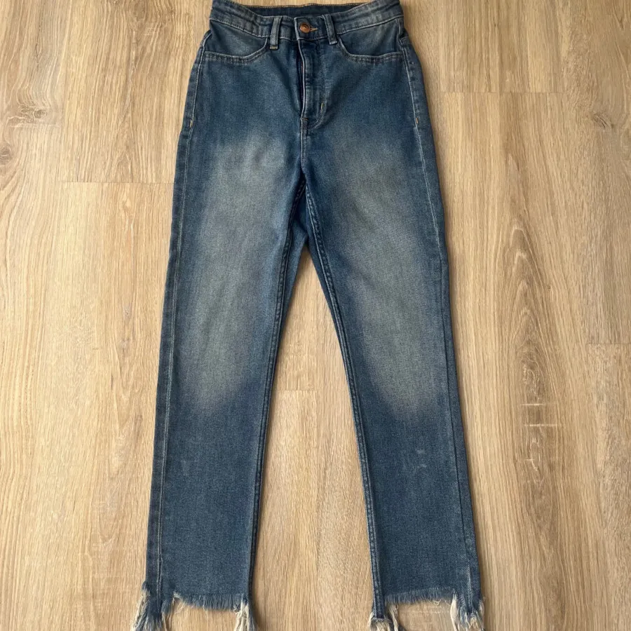 شلوار لی فقط پرو شده