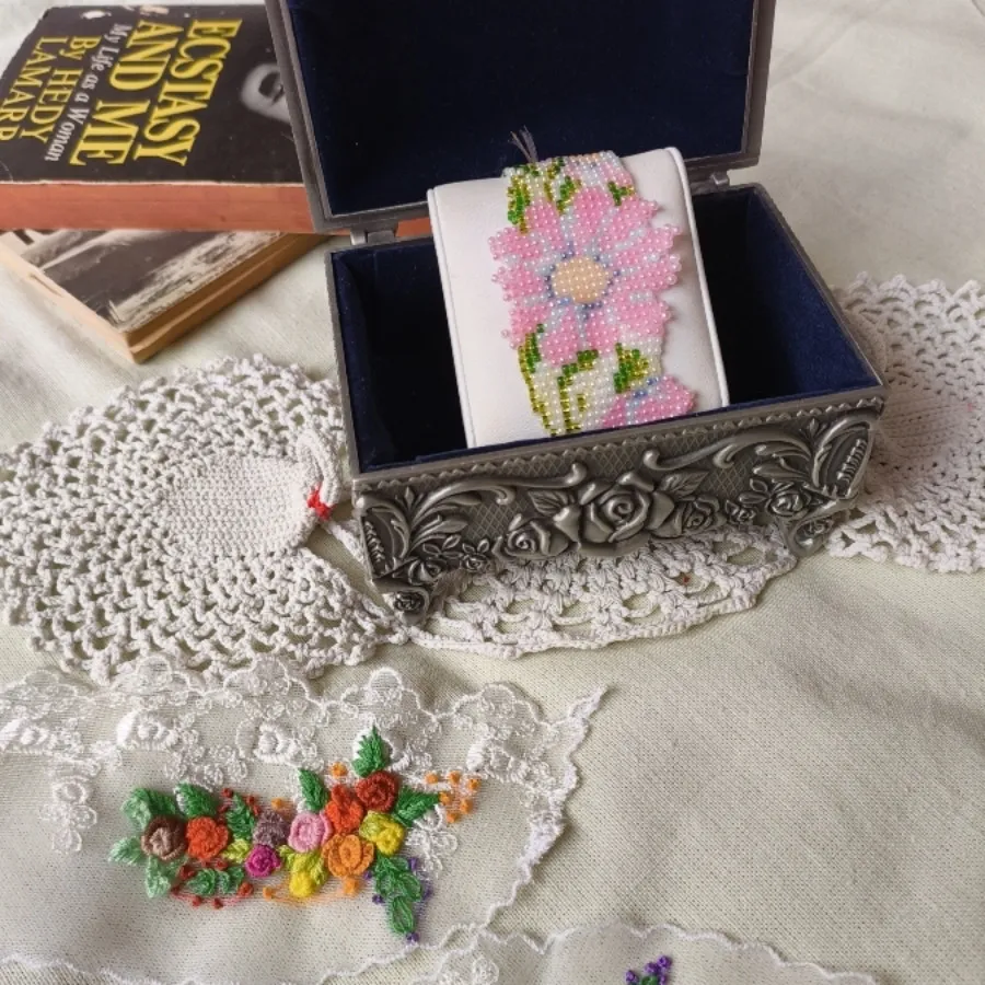 دستبند میوکی