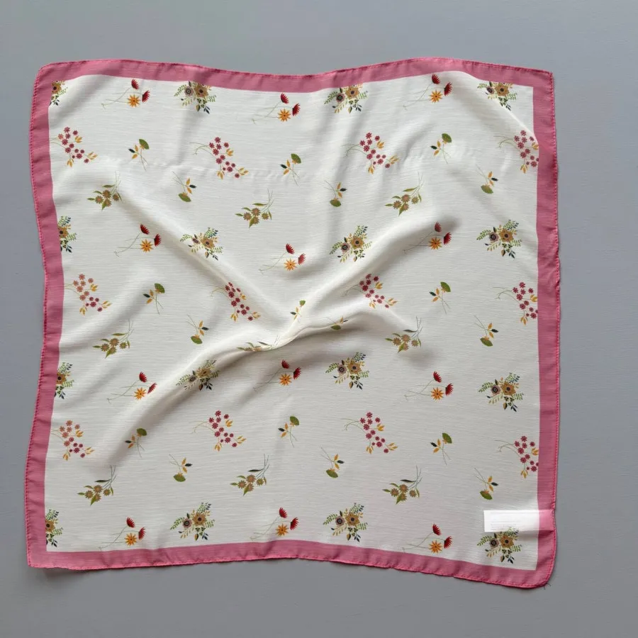 مینی اسکارف