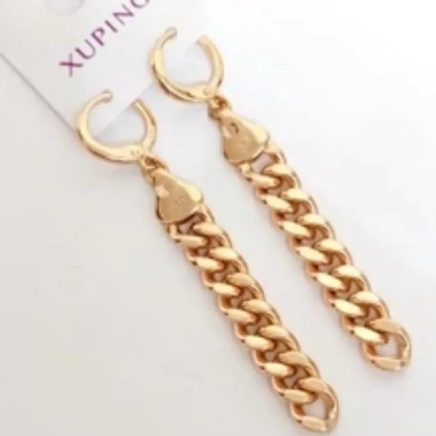 گوشواره اویز کارتیر