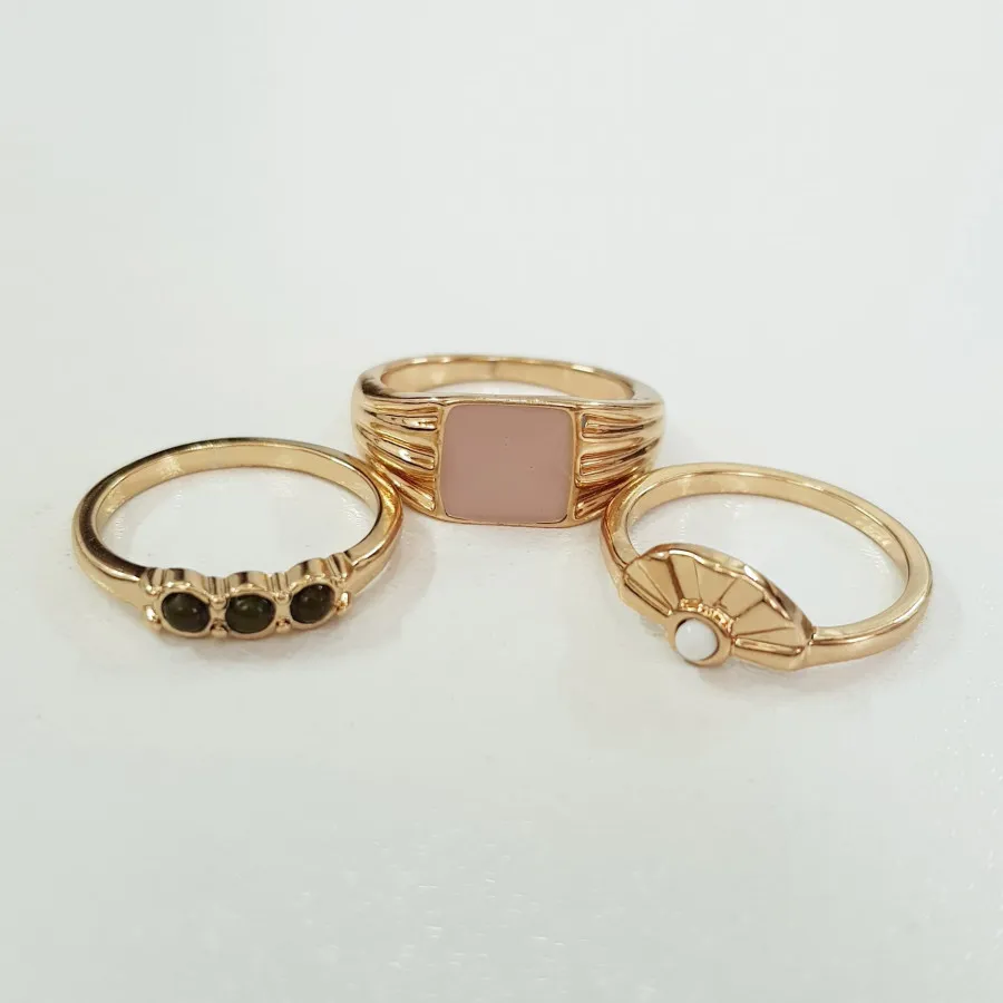 پک انگشتر طلایی مجلسی