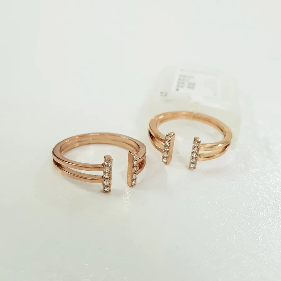 انگشتر مجلسی رزگلد