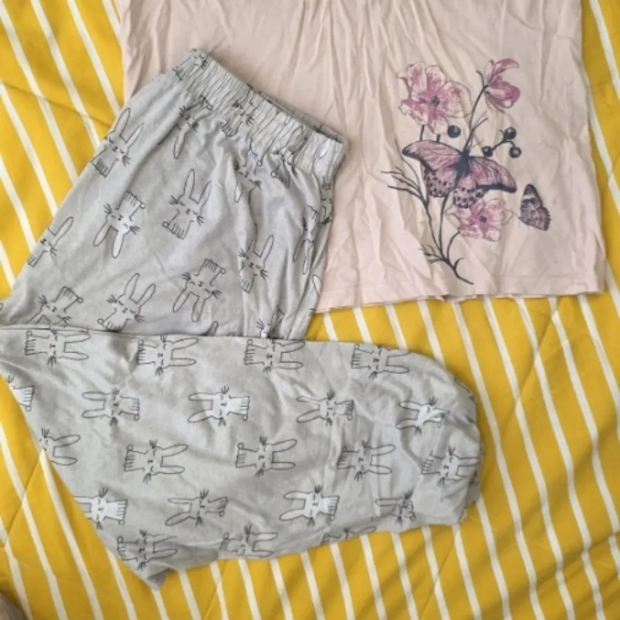 ست خونگی دخترونه