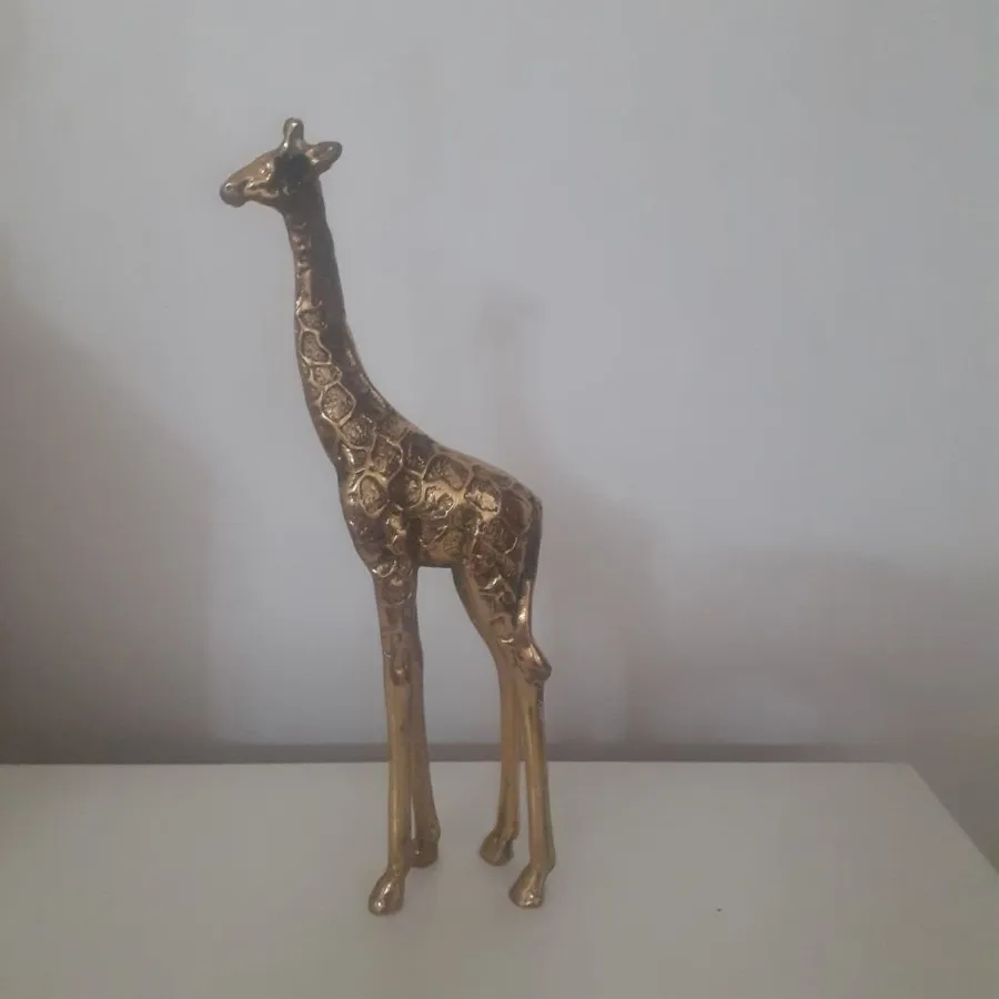 مجسمه زرافه