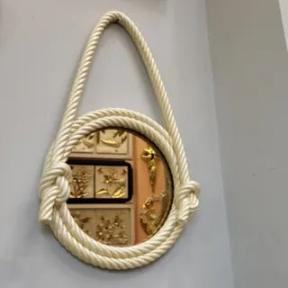 آینه دکوراتیو
