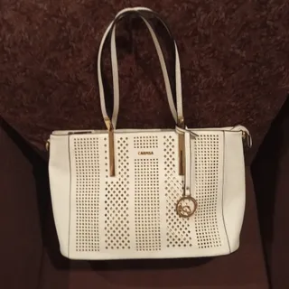 کیف برند معروف کارپیزا