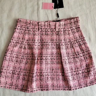 دامن صورتی کوتاه