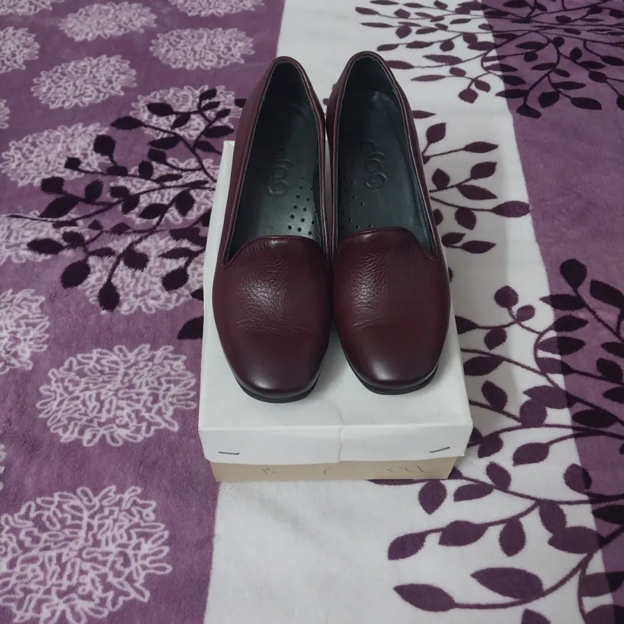 کفش چرم تبریز زرشکی