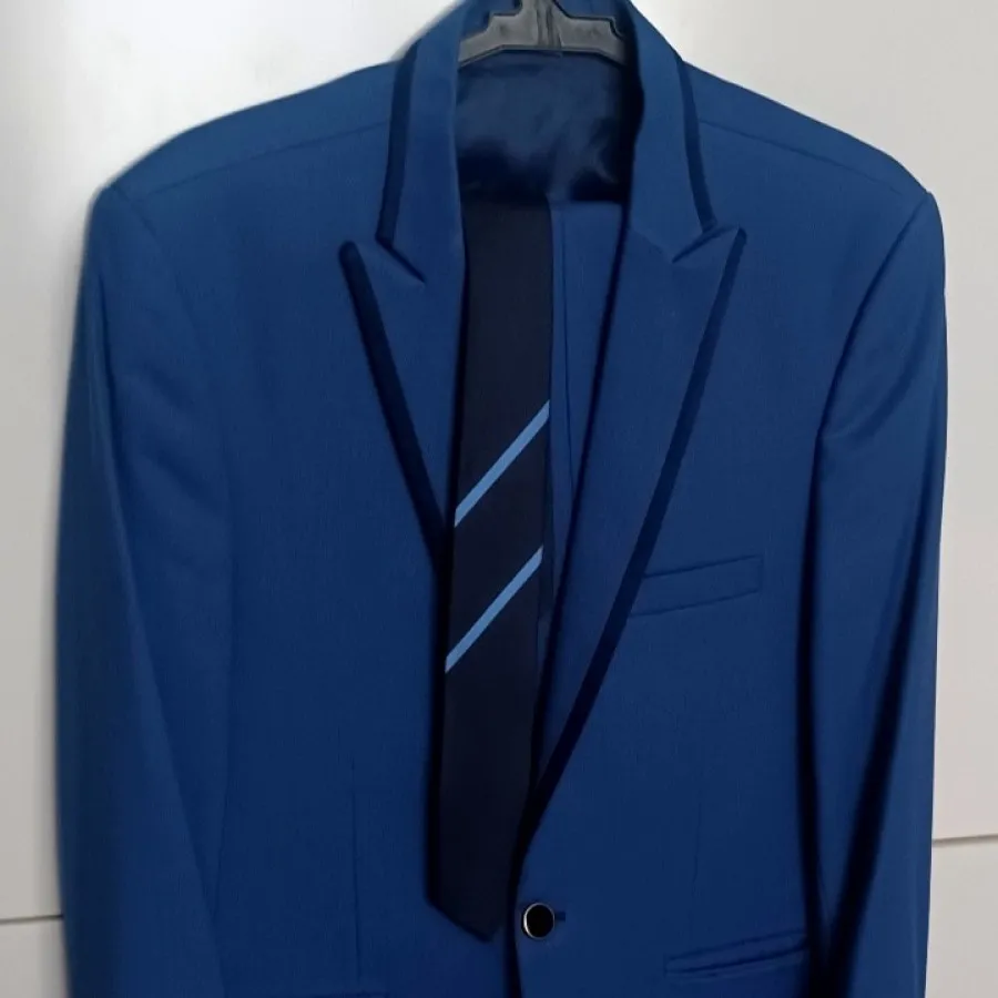 کت وشلوارمردانه