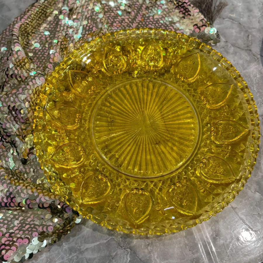 دیس شیرینی و‌میوه خوری