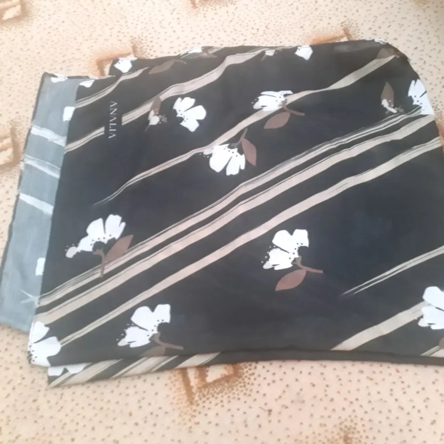 شال دخترانه و زنانه