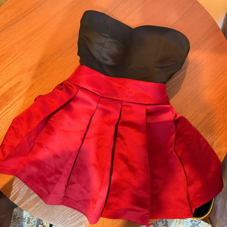 پیراهن دکلته ساتن امریکای