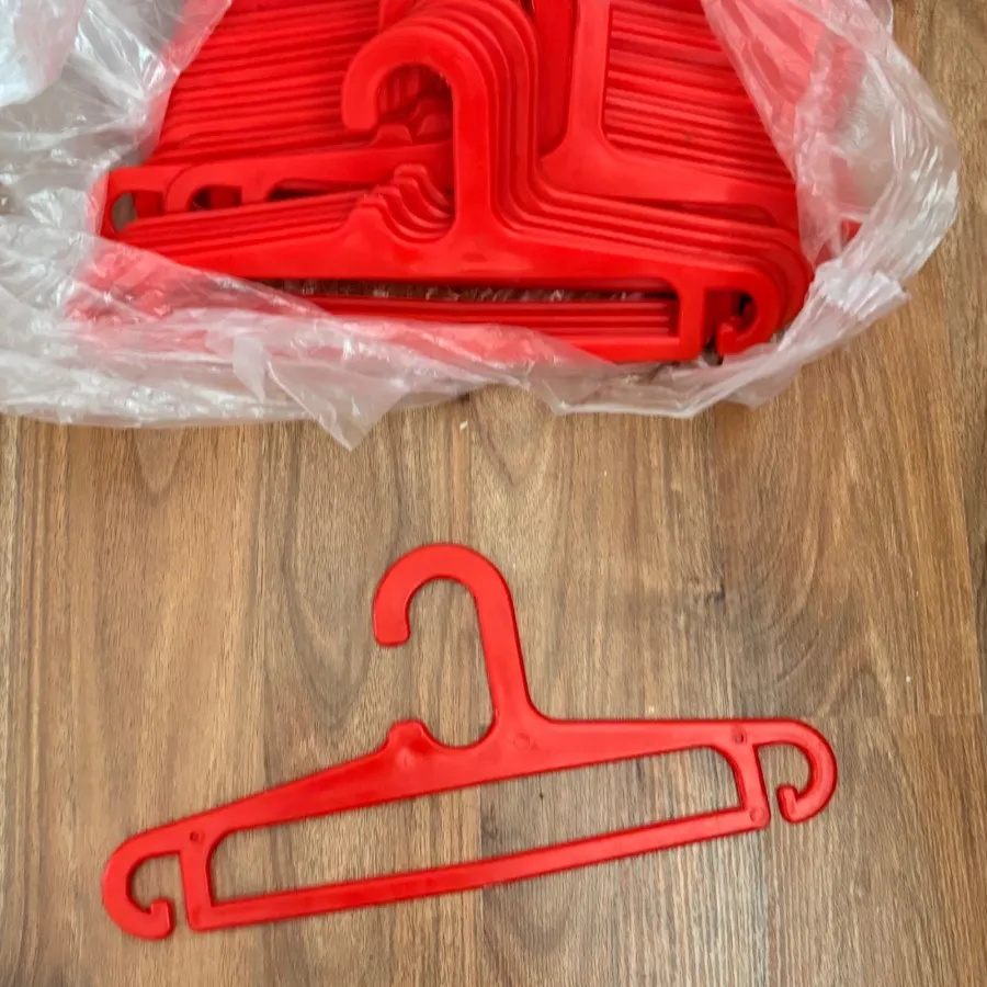 چوب لباسی کودک