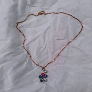 گردنبند زیبا