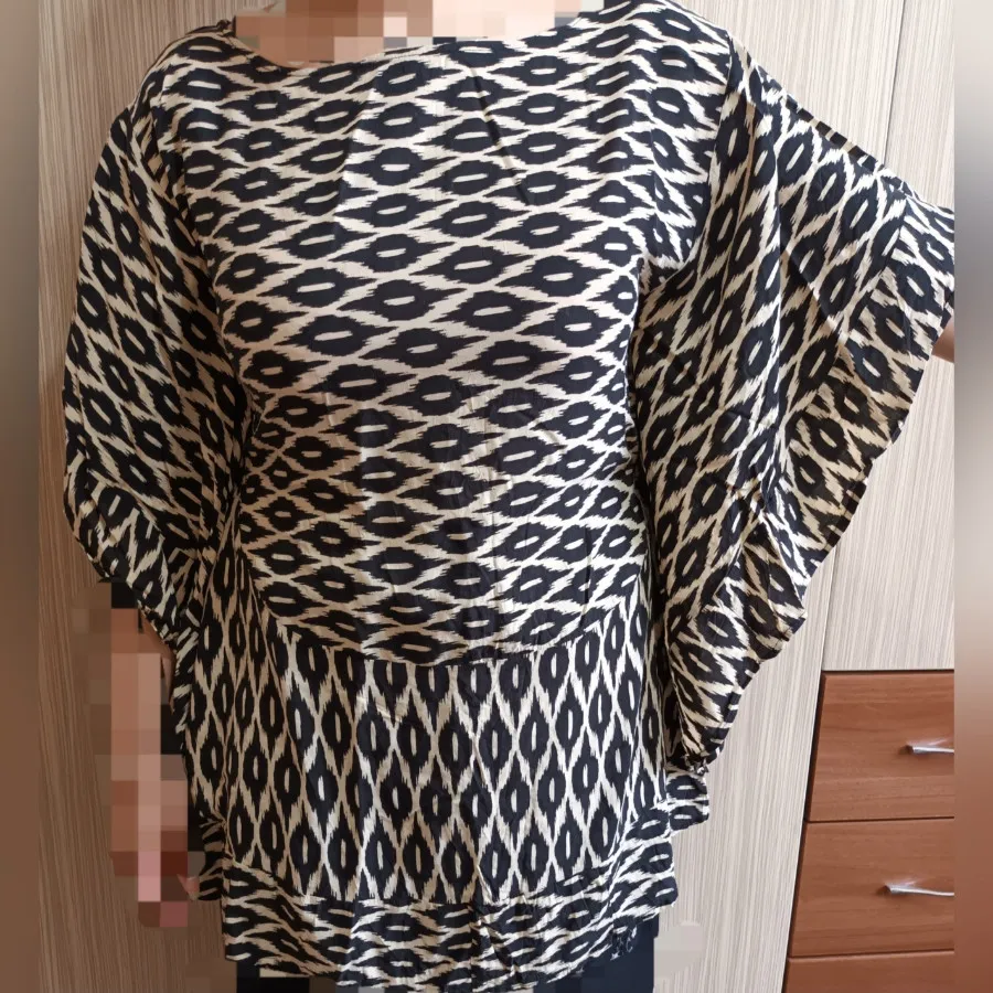 تعدادی بلوز خارجی