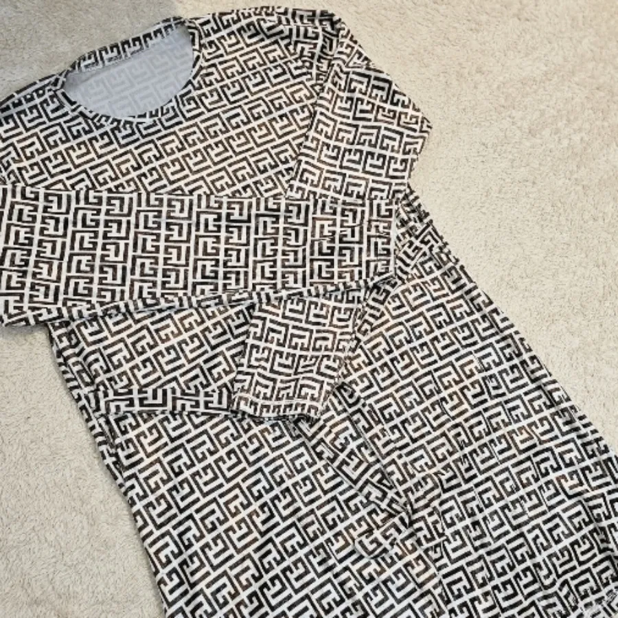 شومیز مخمل طرح ورساچه