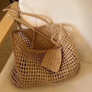 کیف همراه با جاکارتی