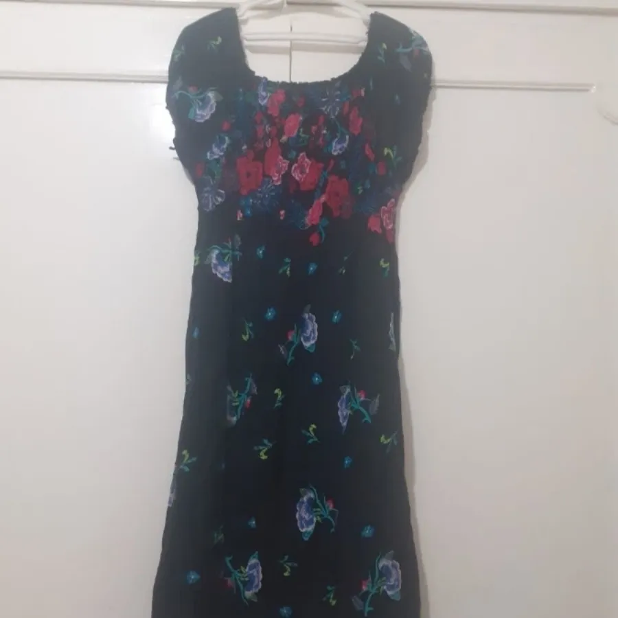 ساحلی تاپ تونیک