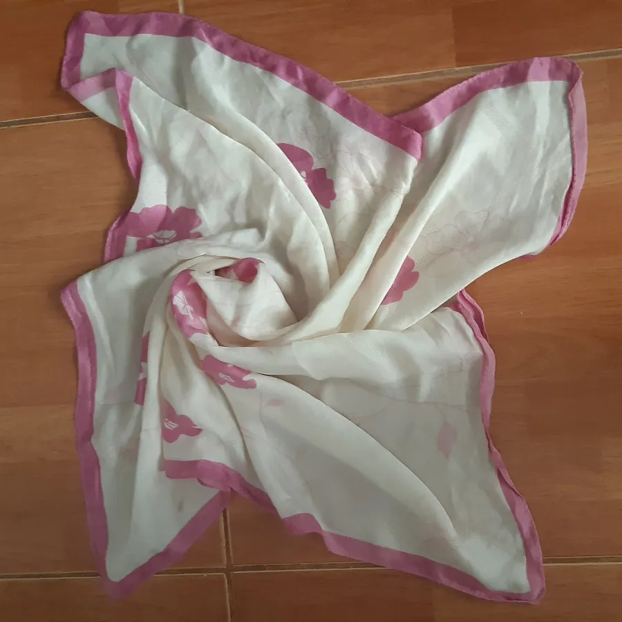 مینی اسکارف