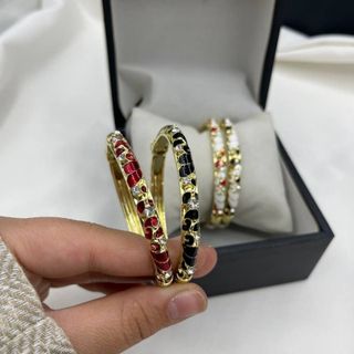 بنگل میناکاری