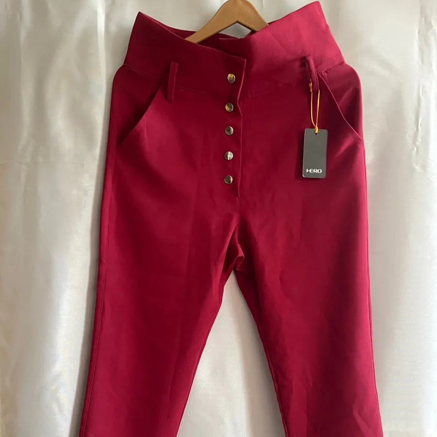 شلوار کرپ زرشکی