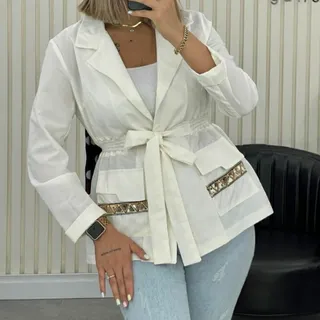 مانتوسفید