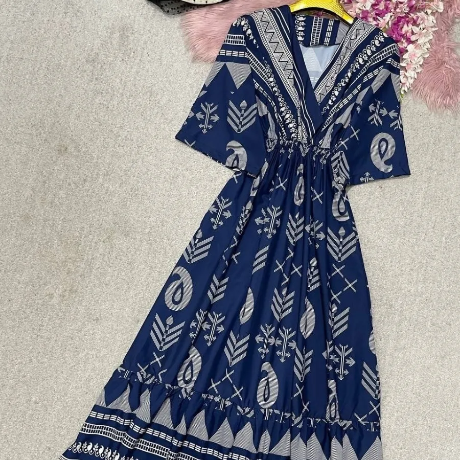 پیراهن ساحلی