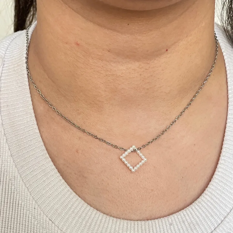 گردنبند مینیمال