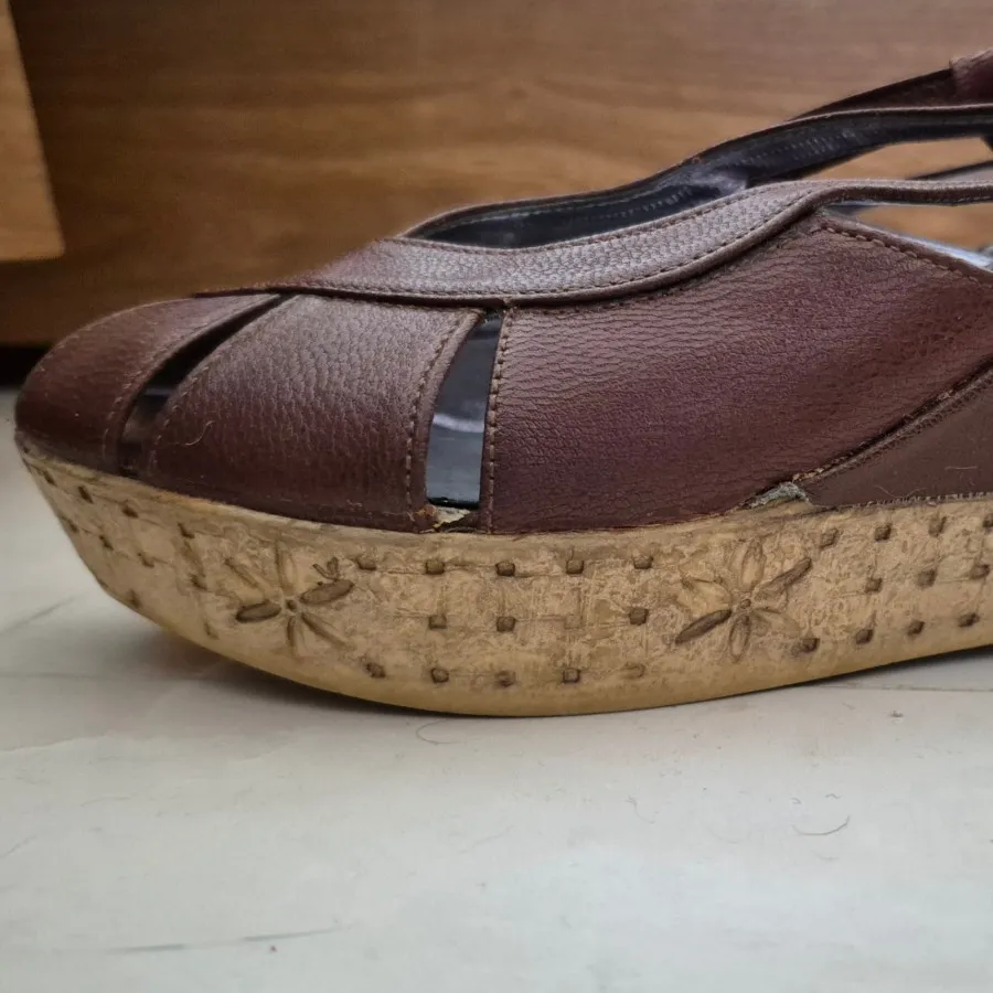 صندل چرم مشهد سایز 40