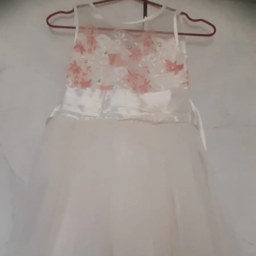 لباس عروس کودک شش سال