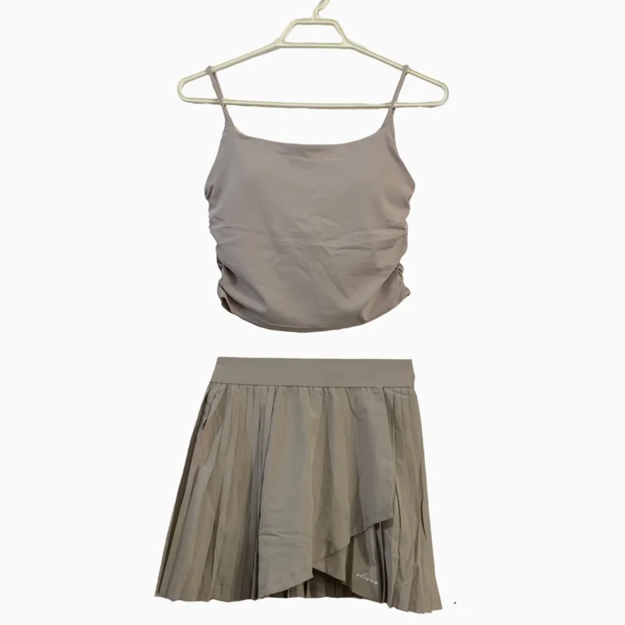 نیمتنه شلوارک دامنی ورزشی