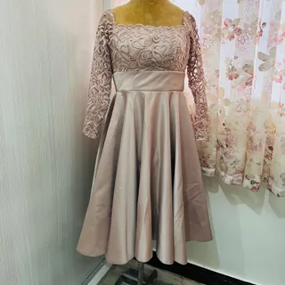 لباس عروسکی