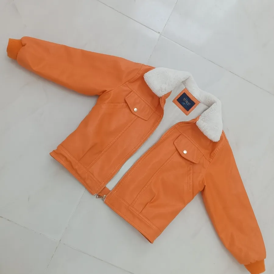 کاپشن چرم درجه بک