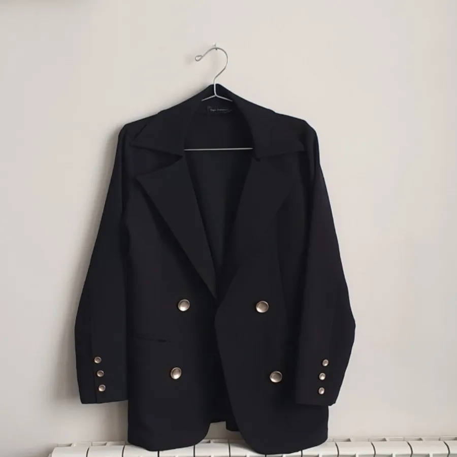 مانتو.کت.مانتو کتی