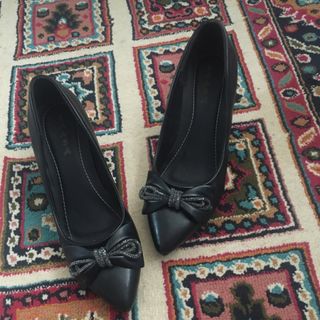 کفش مشکی پاشنه مجلسی