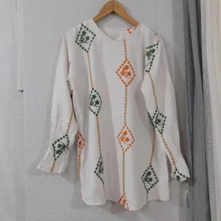 شومیز یا مانتو