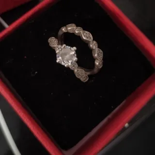 انگشتر نشان نقره