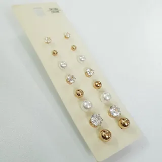 پک گوشواره گلگوش میخی